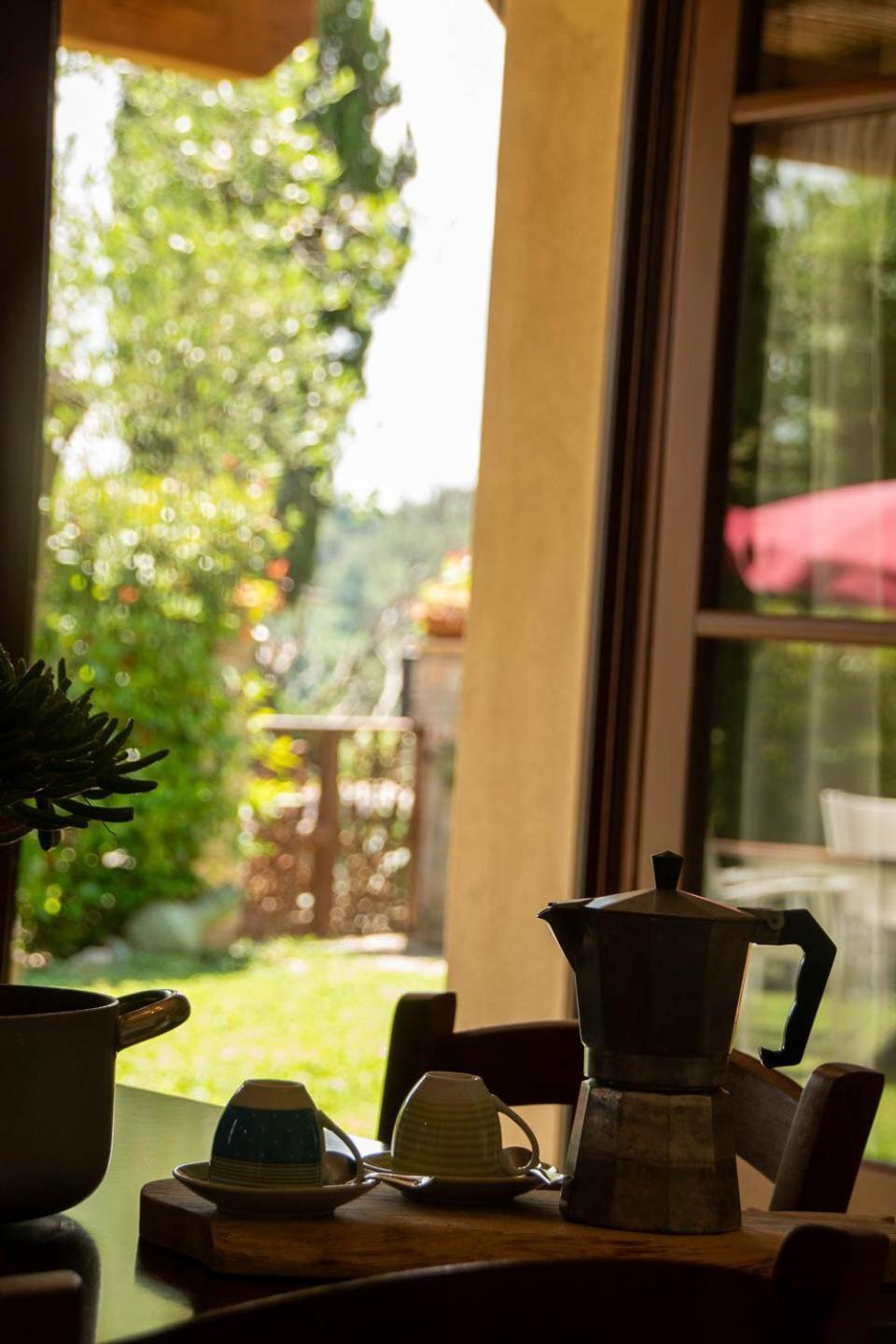 蒙托伯里茵瓦亚Holiday House Cuordinatura公寓 外观 照片